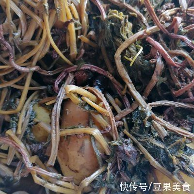 霏源|酱炖小土豆干野菜咸菜