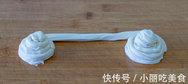 切丝器|盘丝饼家庭制作,卷一卷,抻一抻,满口酥香,放凉了也好吃,超爱