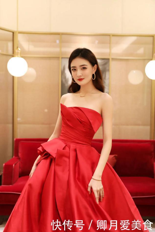 脸上有这5个特征的女生,就是大众脸,自以为很好看,其实很普通