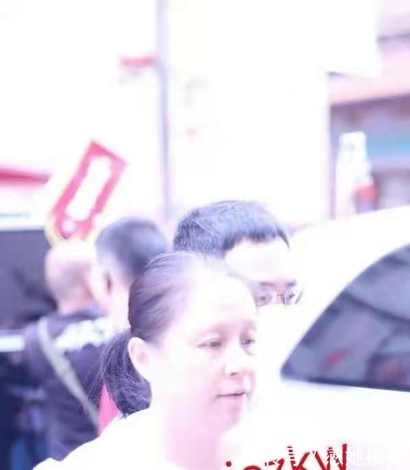 耽改剧|《天官赐福》定妆合照！花城谢怜颜值遭吐槽，肖战前老板来凑热闹