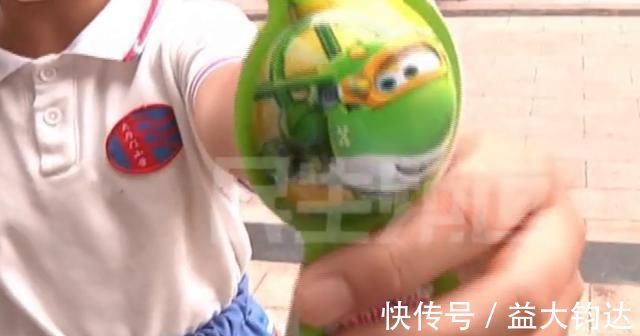 奶酪棒|27块买了2个奶酪棒,孩子撕开一看家长气愤,超市你联系厂家吧