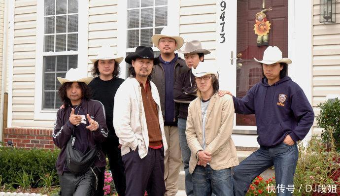 专辑 《宝藏歌手》里的宝藏音乐人,李荣浩挚友,曾在金曲奖击败周杰伦