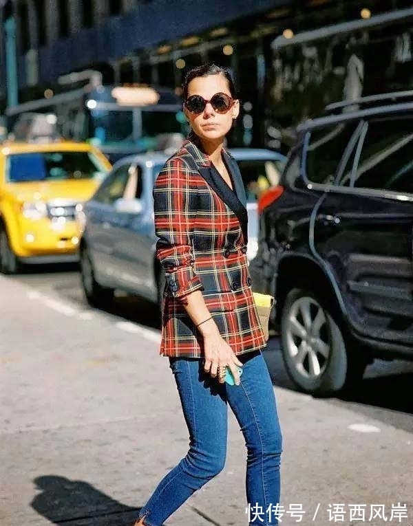 kitten|小白鞋、细高跟都out了?现在火的是这双!