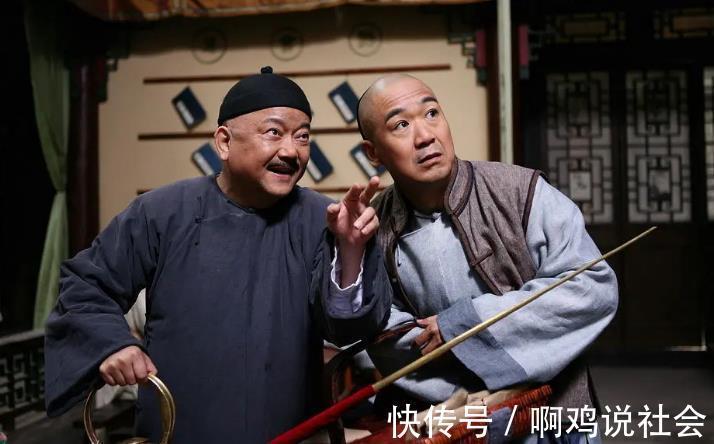 73歲王剛與66歲張國(guó)立最新搭檔,笑看“和珅”“紀(jì)曉嵐”同臺(tái)斗嘴
