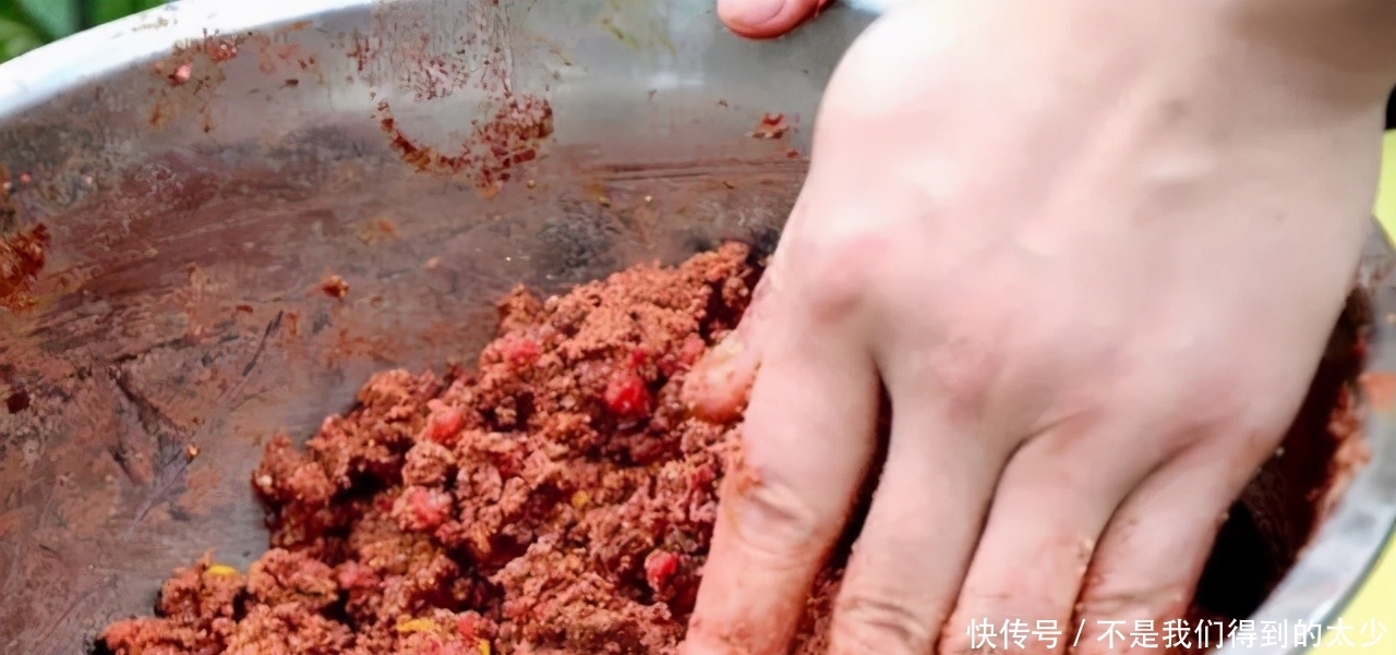 鸡饲料这样用,小鱼不闹,发窝更快