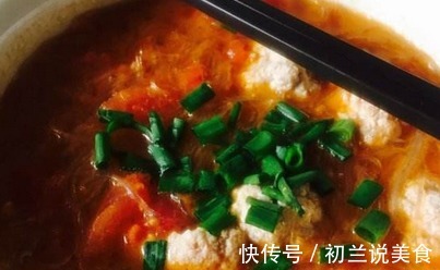 这一道汤的味道非常美味,对于小孩子开胃很好,经常吃可补充营养