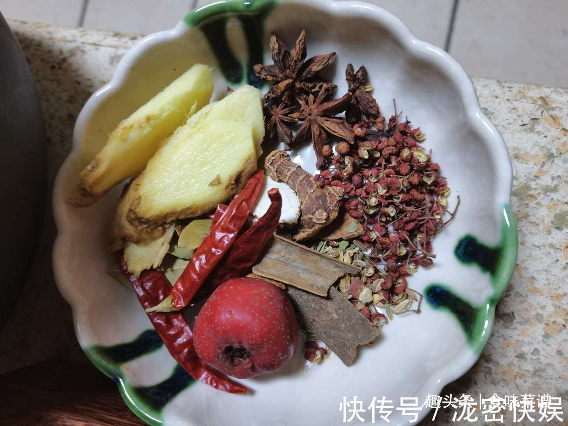 鲜香|如何用电饭煲酱牛肉把配方比例教给你,出锅软烂鲜香,一次成功