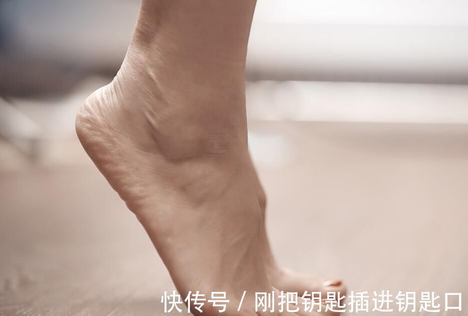 脑梗|血栓什么时候掉下来,大脑就什么时候瘫痪养血管,牢记3件事