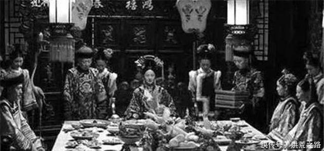 慈禧过年如何摆宴席500个太监专门负责传菜!
