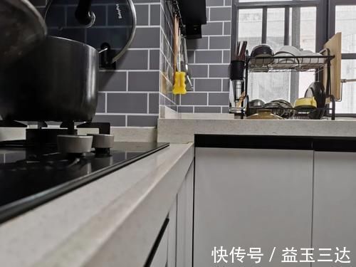 操作台|小厨房实用装修参考！送你9个建议，好用的厨房才美丽！