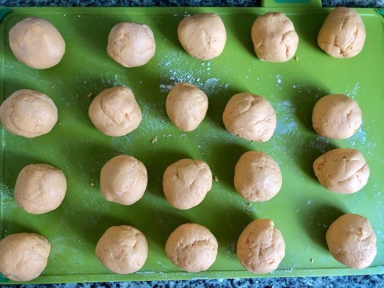 自制迷你胡萝卜红枣软糕，颜值与口感兼具，宝宝也可以吃