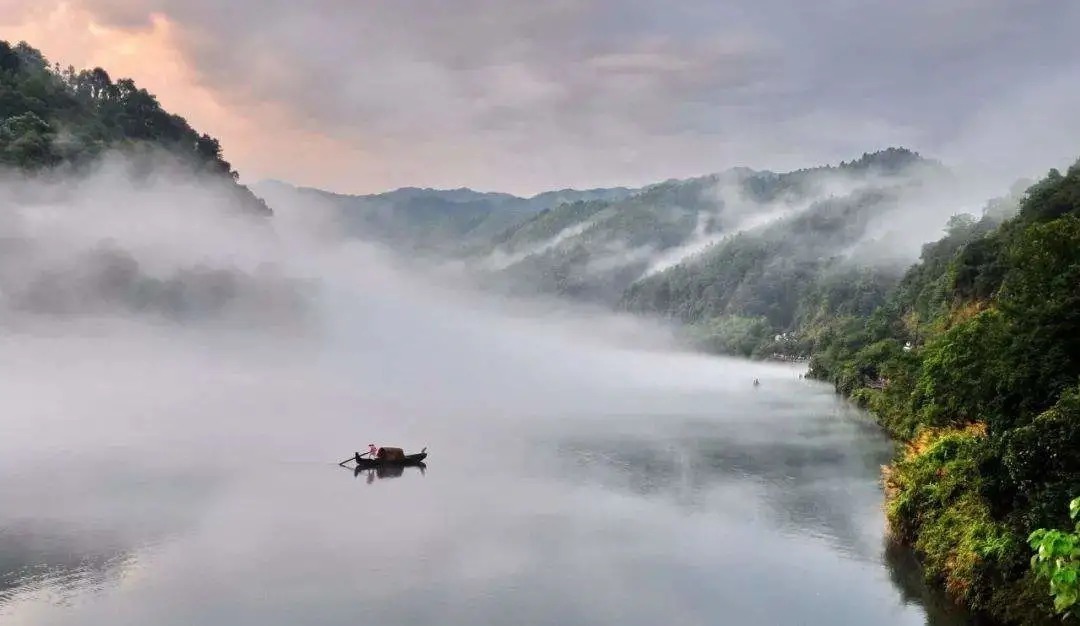 东川|11月去哪里赏秋？6个人少景美的旅行地，正是你要出发的方向