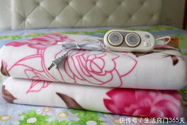 热丝|冬天使用电热毯时,别犯4个错误,特别是第3个,别怪我没提醒你