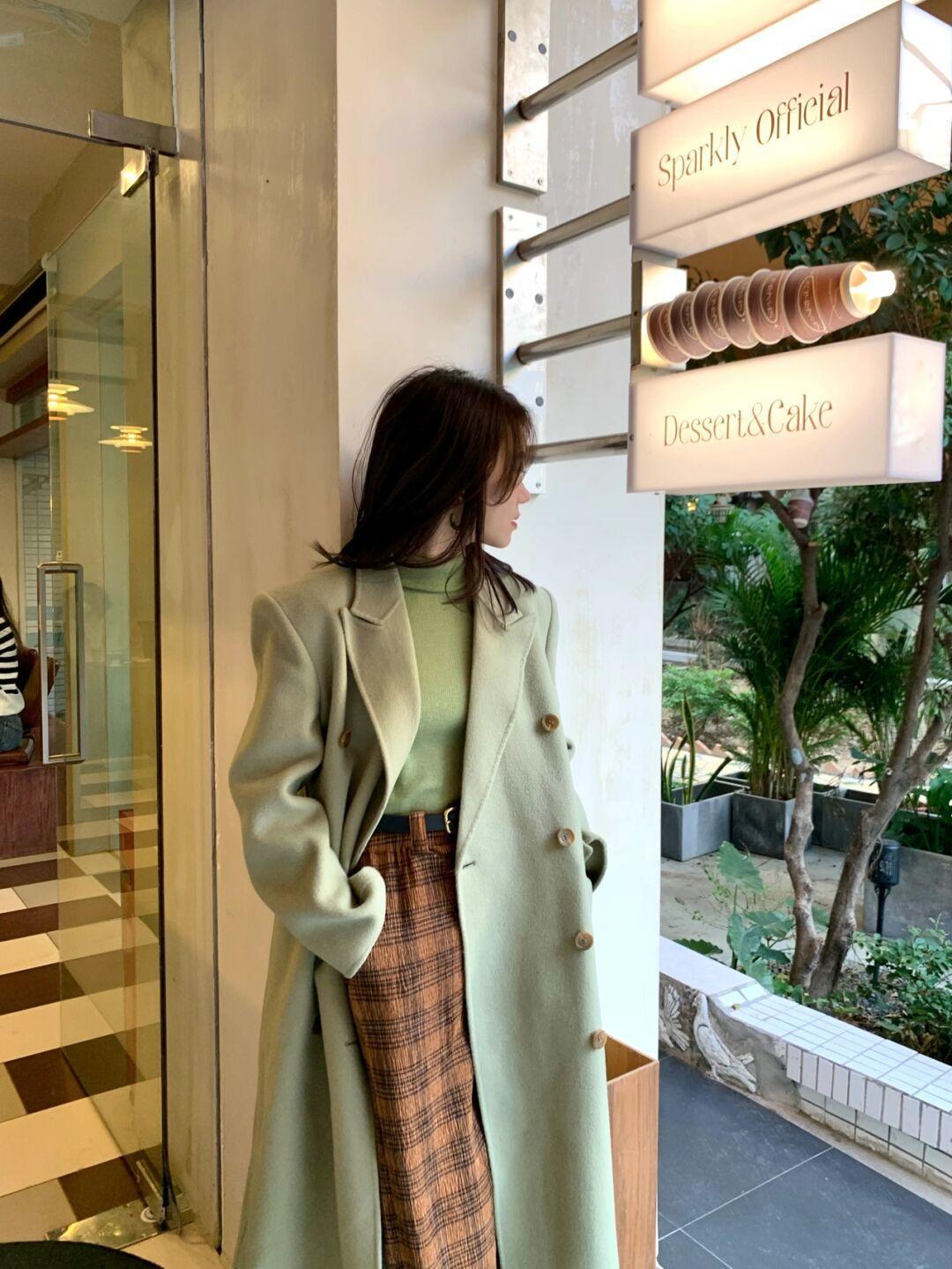 洋气|冬天怎么穿才保暖又洋气?这几款大衣值得借鉴,美得高级优雅