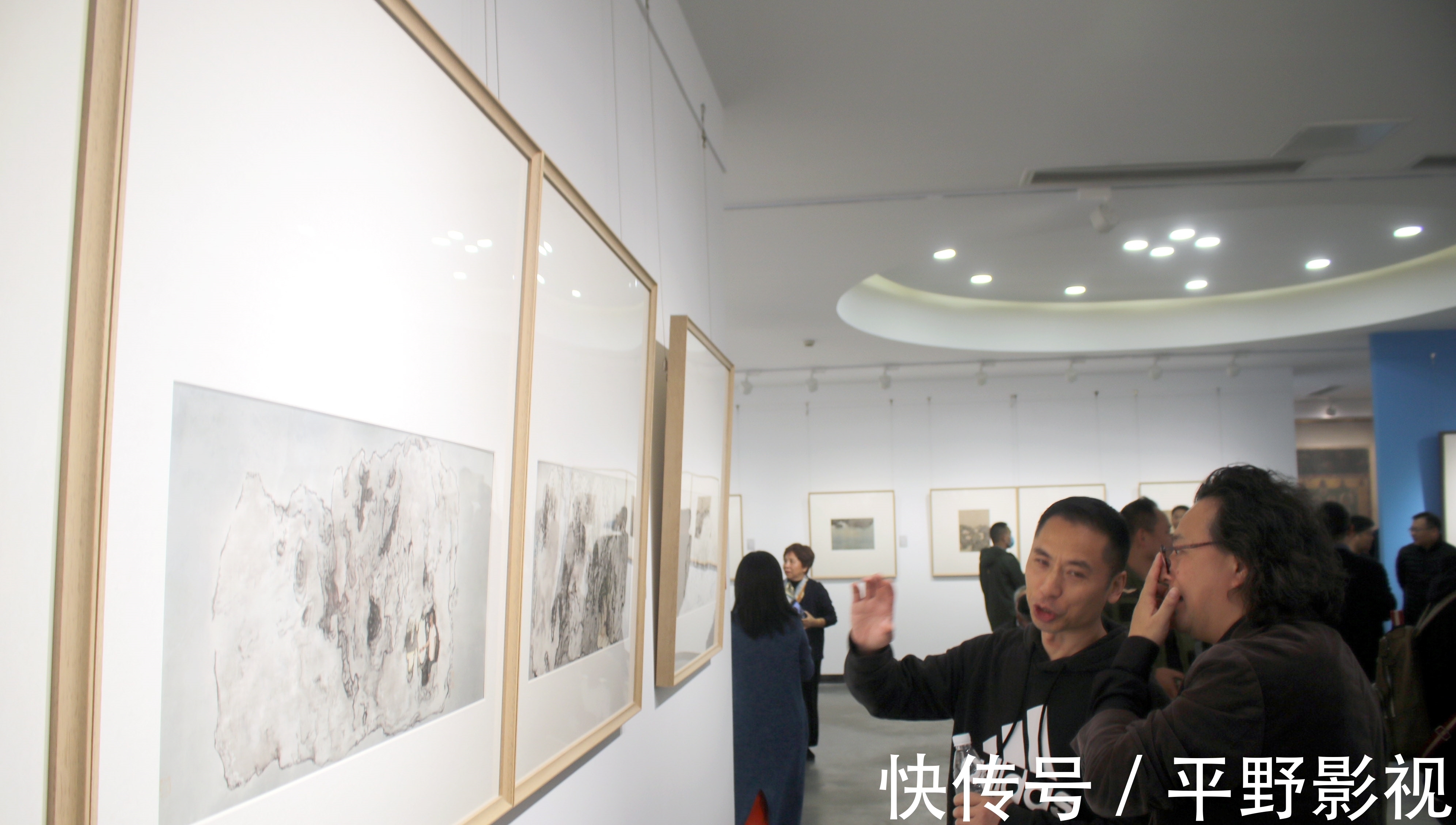 三元美术馆&中国画湖石主题邀请展在苏州三元美术馆开展