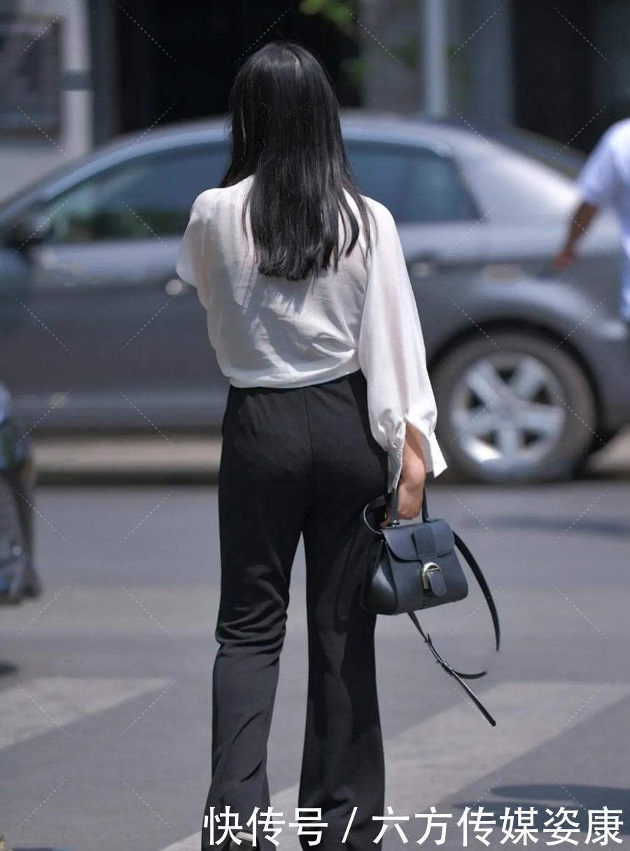 高级又优雅的北方辣妈,打扮很显高级,真想带她回老家给父亲看看