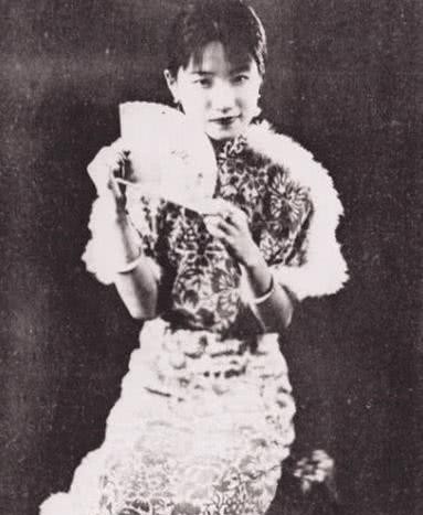 陆小曼当年到底有多美,连胡适都感叹“是一道不可不看的风景”