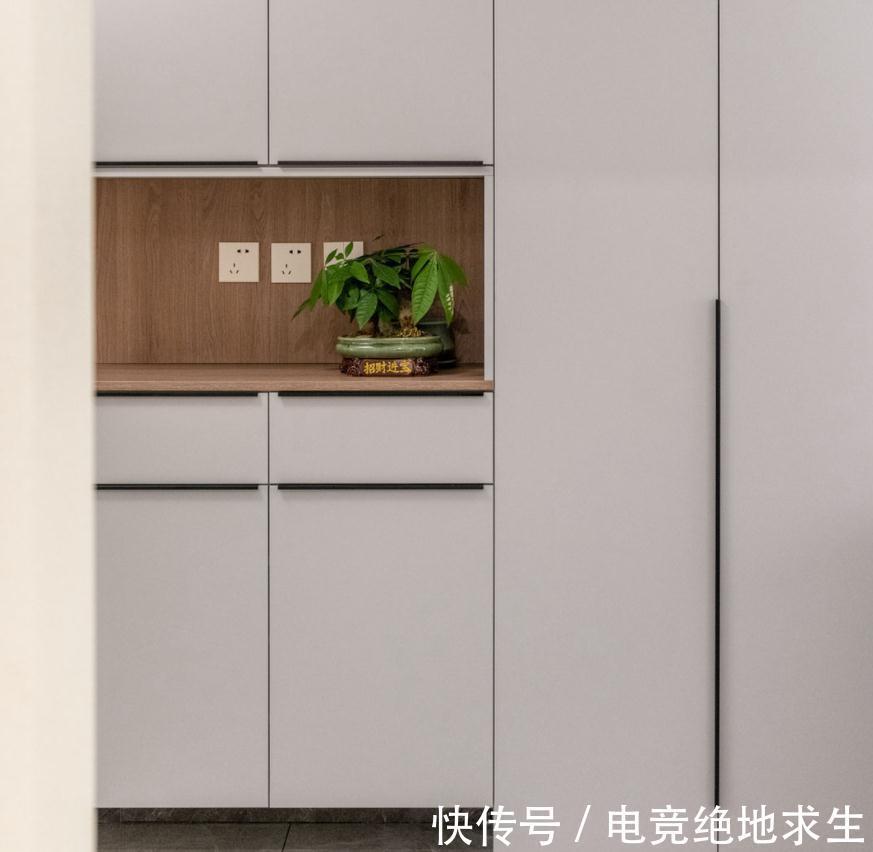 空间|将三居室,爆改成父母钟爱的一居室,处处彰显中式的美