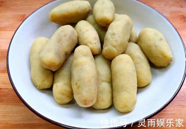 红薯除了烤就是蒸不如炸成红薯球,外焦里嫩超好吃