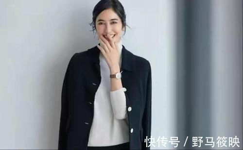 高领 黑色大衣+5种颜色,这就叫高级的穿法,一学就会