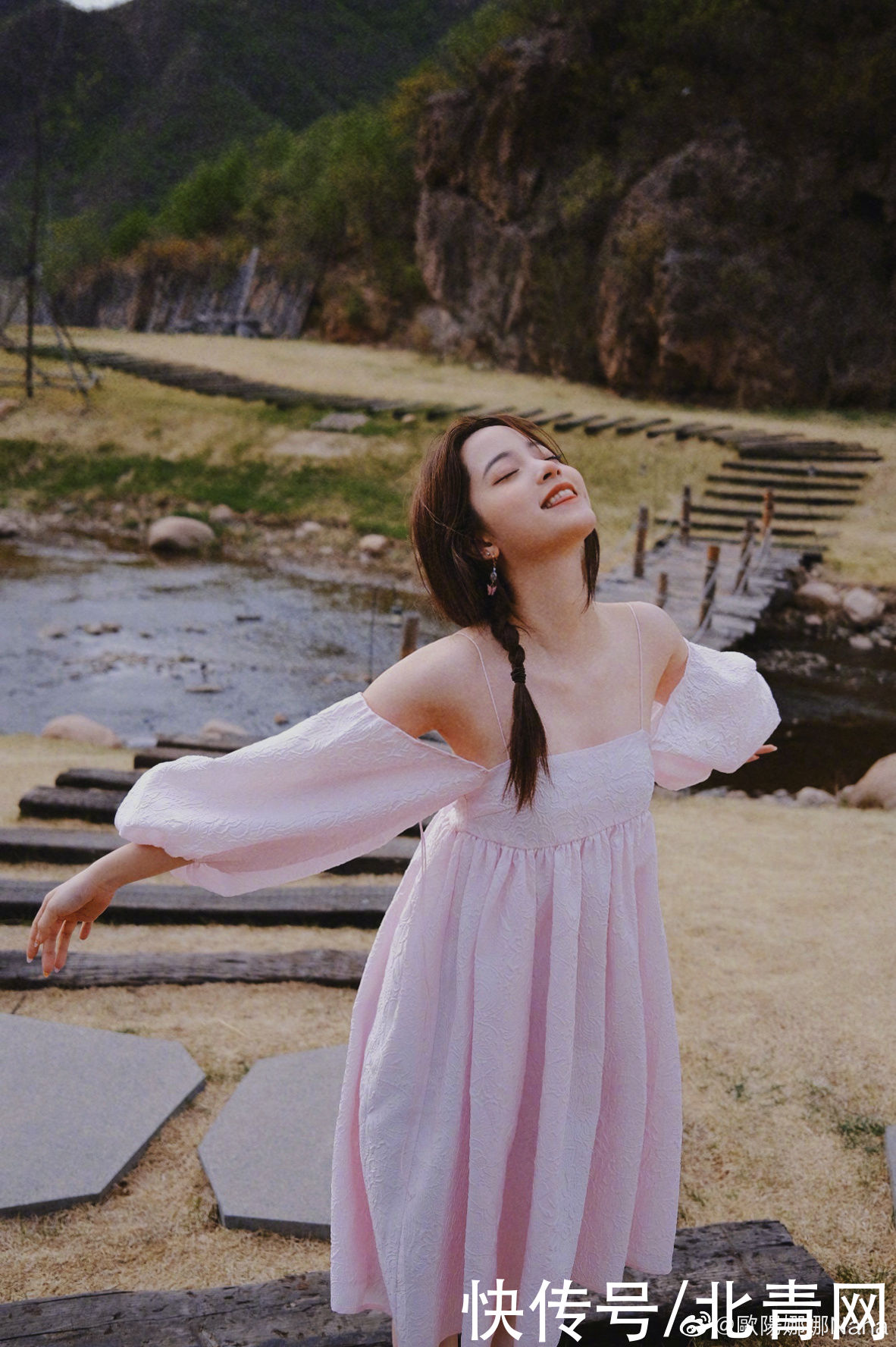 三明治|欧阳娜娜分享野餐vlog 亲自做三明治和炸鸡被赞心灵手巧