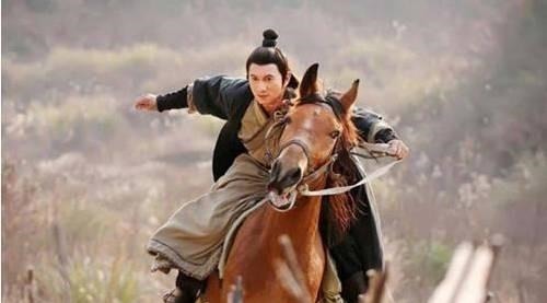 名句!一句上联难倒无数才子,一个酒鬼随口说出下联, 成为千古名句!