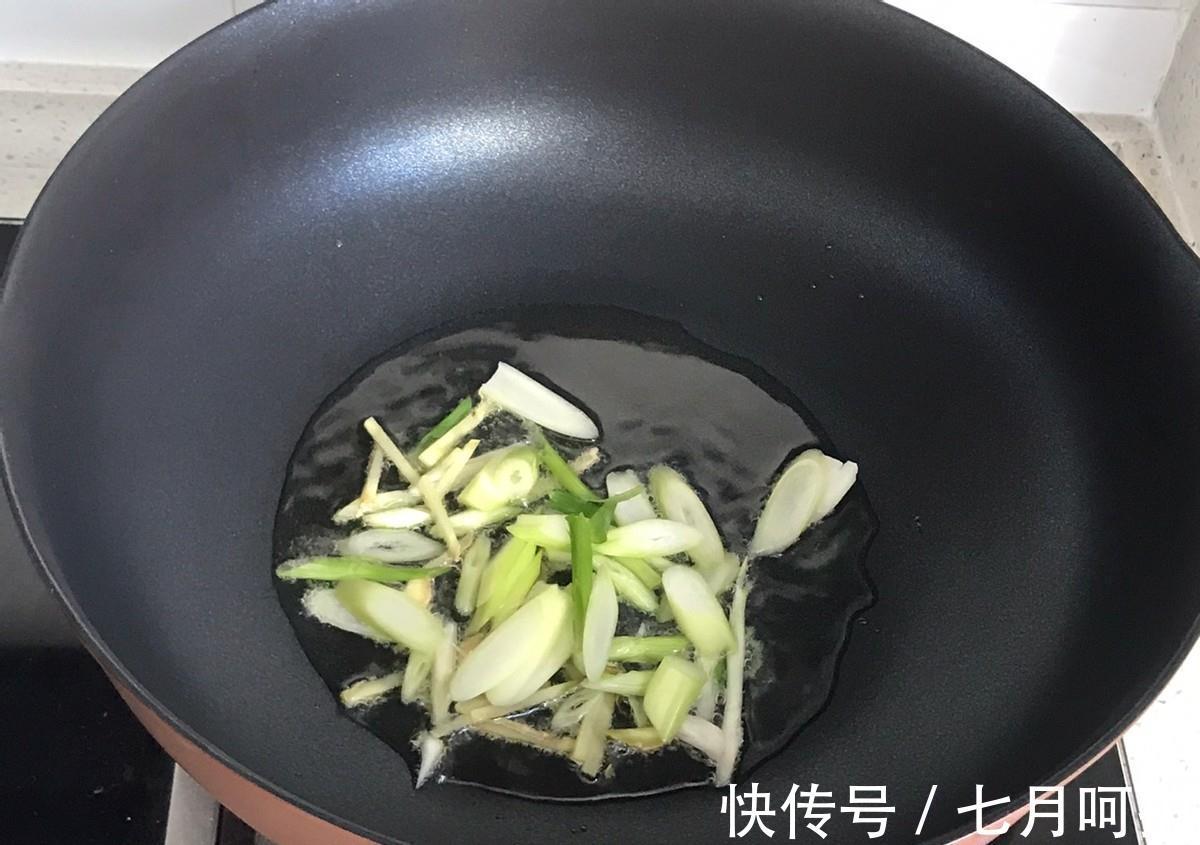 鲜肉|家常羊肉面的做法,简单快手,汤鲜肉嫩面条劲道,太过瘾了