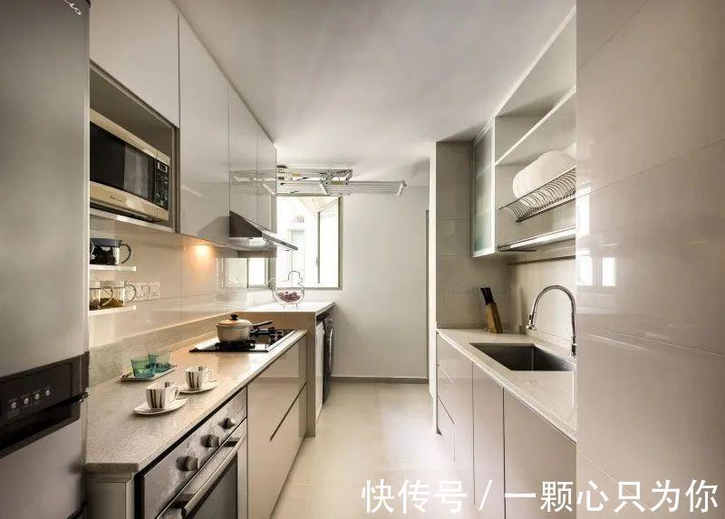 厨房|拒绝无效布局,厨房但凡连着一个阳台,面积再小,都算你赚到了!