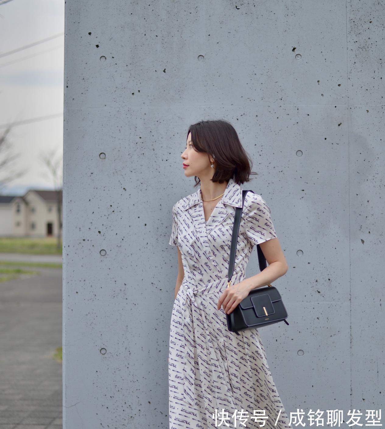 t恤|时髦又百变!十组适合中年女人的优雅穿搭,减龄大气又有女人味
