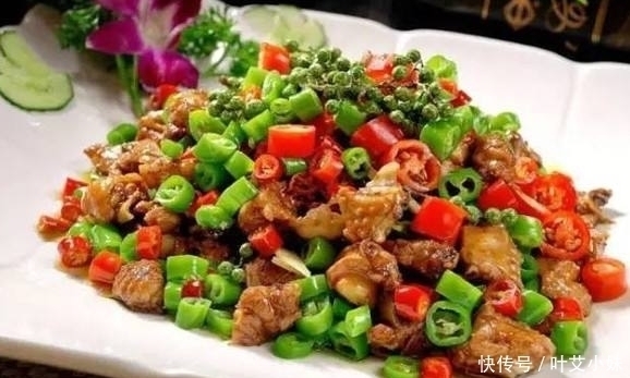 美味可口的家常菜,简单易操作,我家经常做着吃,上桌抢着吃