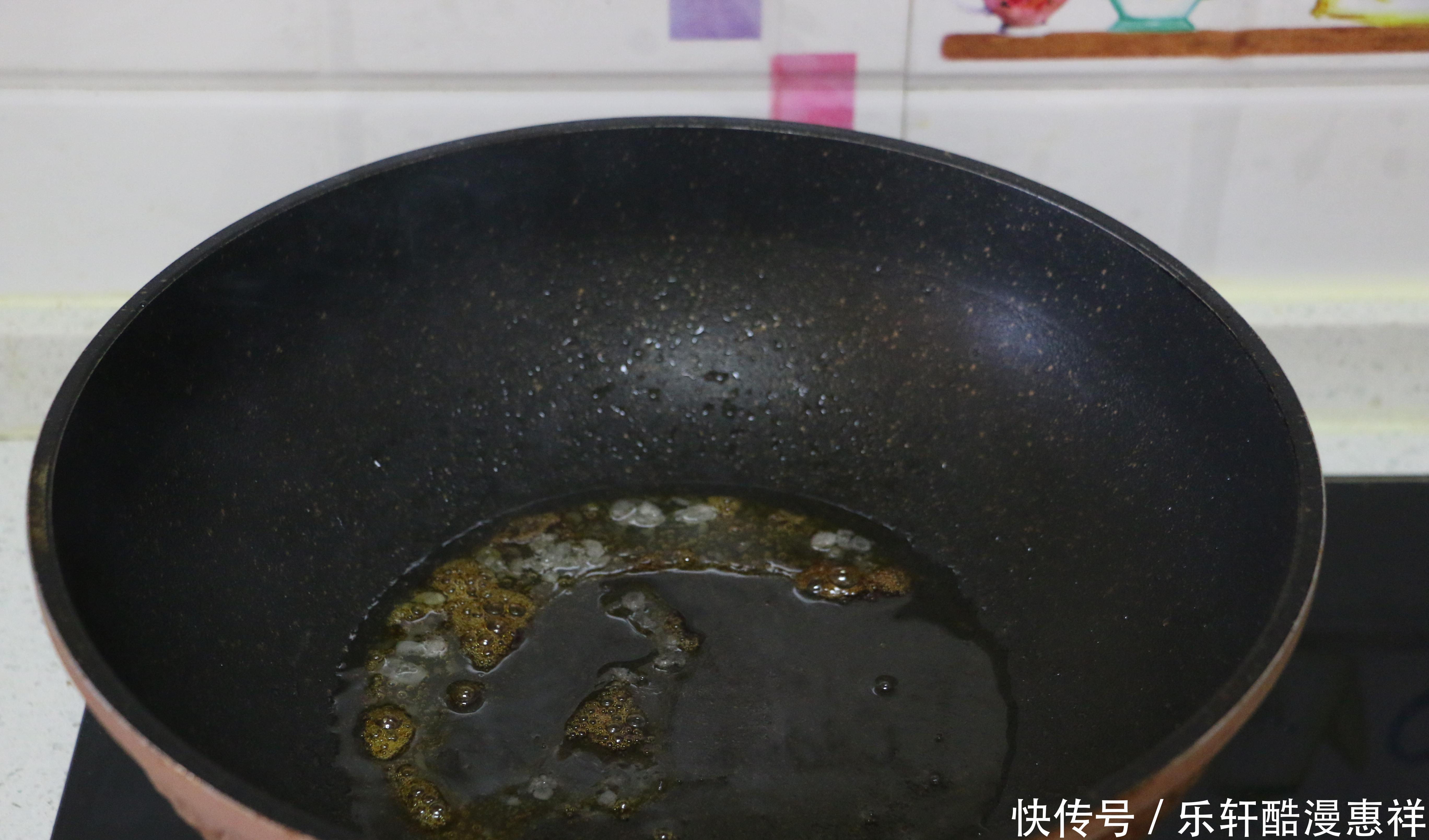 5分钟学会红烧肉,离家上班馋了自己做,糖色不难,难的是不腻