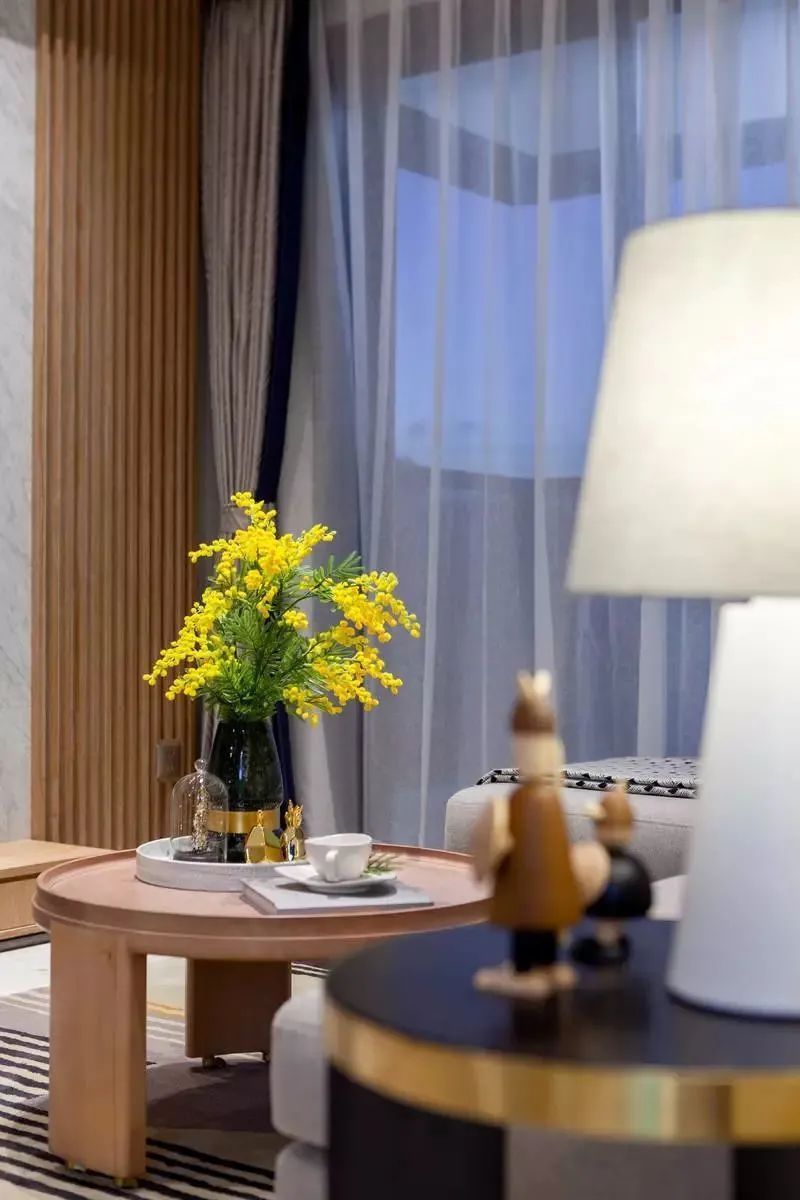 挂画|81㎡现代简约,朴素温馨小三房,简洁优雅好舒畅