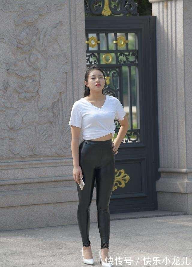 穿搭 低调洋气的打底裤穿搭展现随意的姿态,时尚雅致又清爽,时尚清新