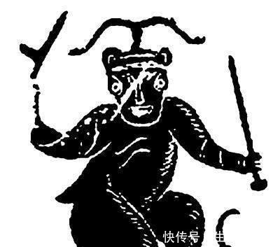 在这个无名小镇,竟然葬着号称第一战神的他!