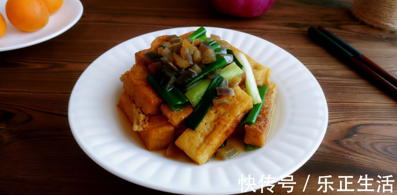 煎豆腐|家庭版葱烧豆腐，制作简单，美味可口