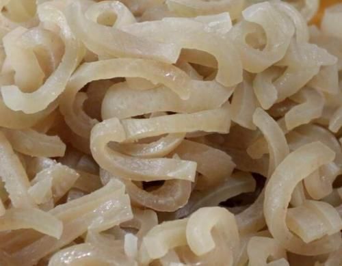 女人别太节俭，多吃这4种“零嘴”，减少皱纹抗衰老，护肤效果胜似化妆品