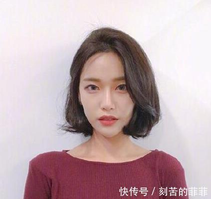 今年夏天“气垫烫短发”火了,想留短发的女生可以做参考!