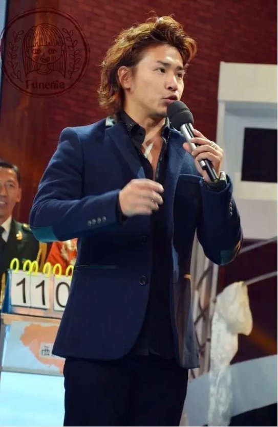 羅密歐與朱麗葉|一個為義救場,一個為錢離開,《天天向上》這兩個主持人差別太大