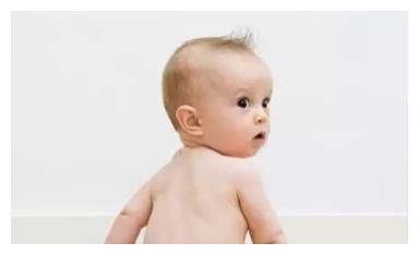 臭臭|宝宝拉臭臭味道太重，多半是这3个原因造成的，宝妈别忽视了