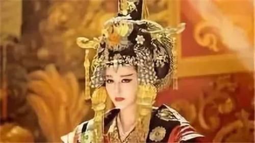 抄家|宰相写密信被抄家，众人不解，武则天大怒将“青鹅”二字拆开念