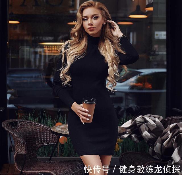 肩膀|她是人间超模小芭比,可爱又性感,靠瑜伽保持好身材,你不练吗?