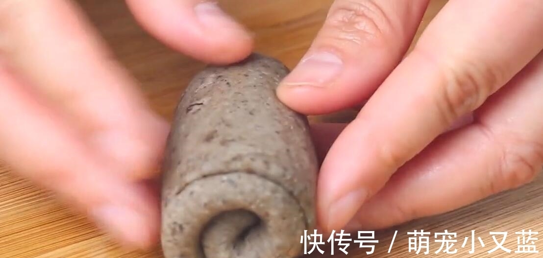 干湿豆|早餐多给孩子做这个吃,钙是牛奶的20倍,补脑长高个,比吃排骨强