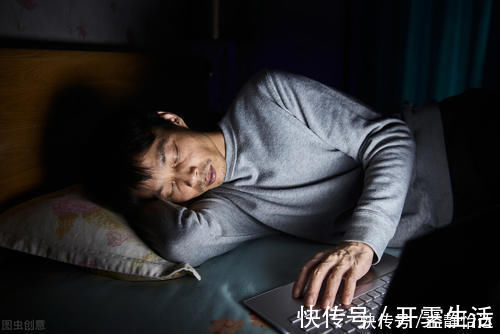 宵夜|减肥的人:做到“白天3个要,晚上2不要”,促进身体燃脂!