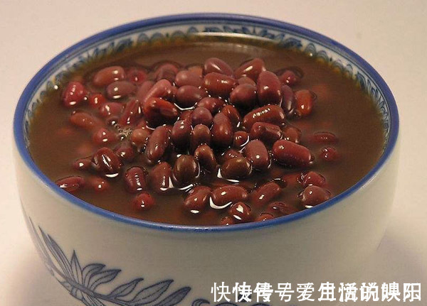 身体湿气重|中医建议身体湿气重、易发胖多吃3物,多做1事,祛湿气防发