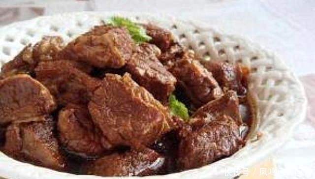 炖牛肉时,加一勺“它”连高压锅也免了,牛肉软烂不塞牙