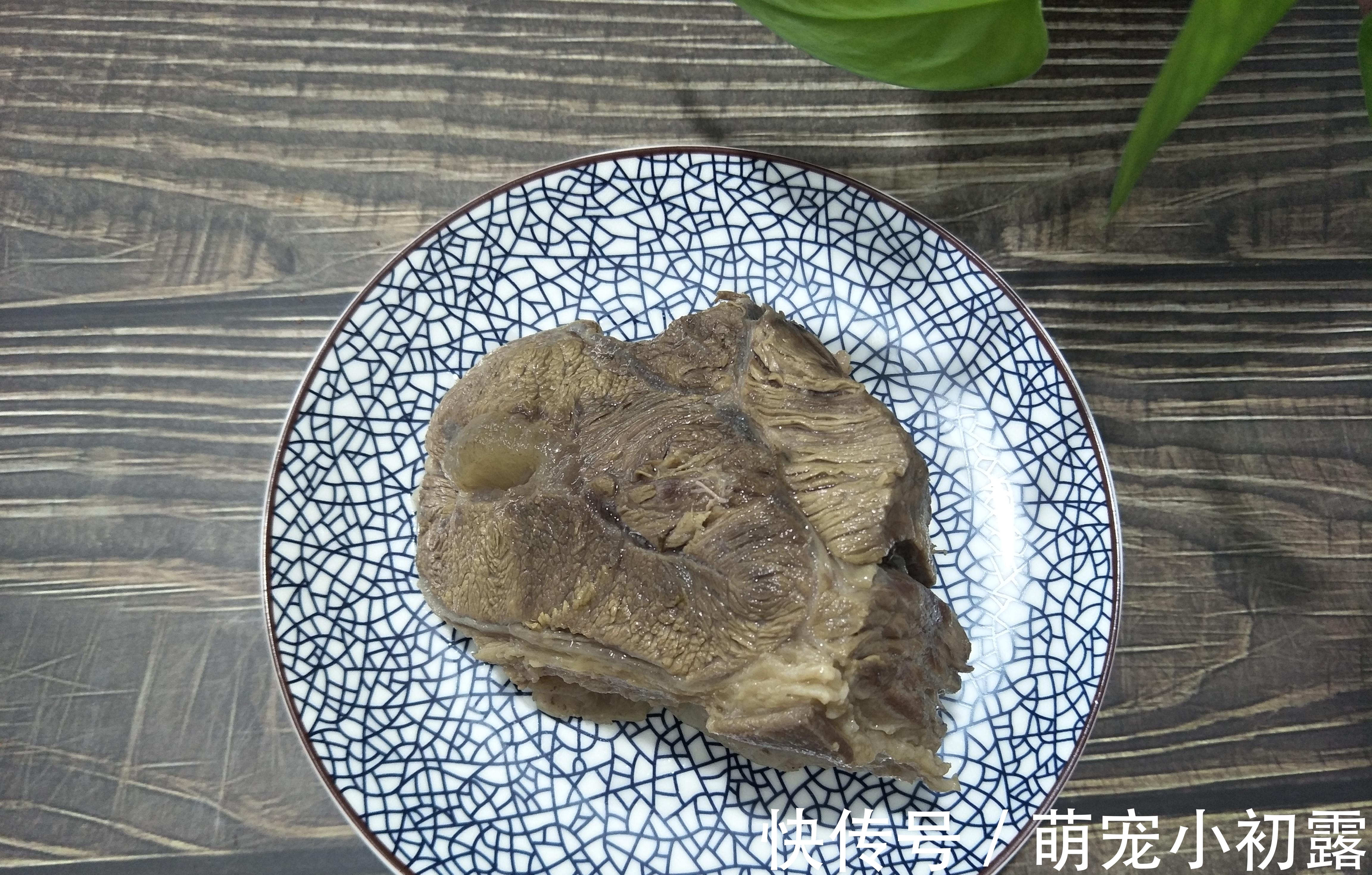 好吃|炖牛肉时,想要牛肉软烂好吃,多加1味调料,牛肉好吃不塞牙