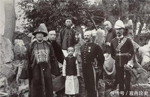 1920年山东一男孩出生时，军队守产房，省长监督，防止狸猫换太子