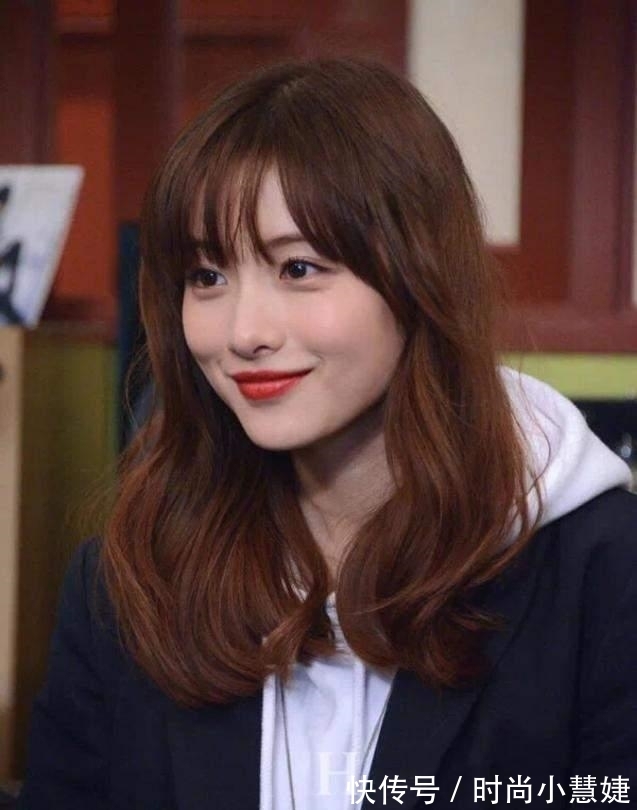 修饰 奔五的女人远离这5种“发型”,特别是第2种,难看显老还特土