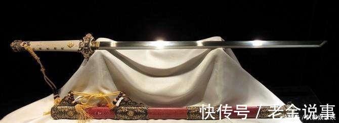 苍玉!同为唐代冷兵器, 唐刀刚猛如硬汉, 唐剑却如窈窕淑女!