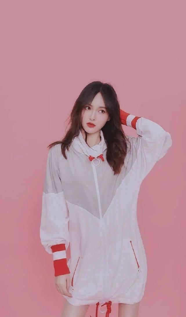 到底|相识8年定终身，从至交好友到恩爱夫妻，唐嫣罗晋的爱情到底多甜